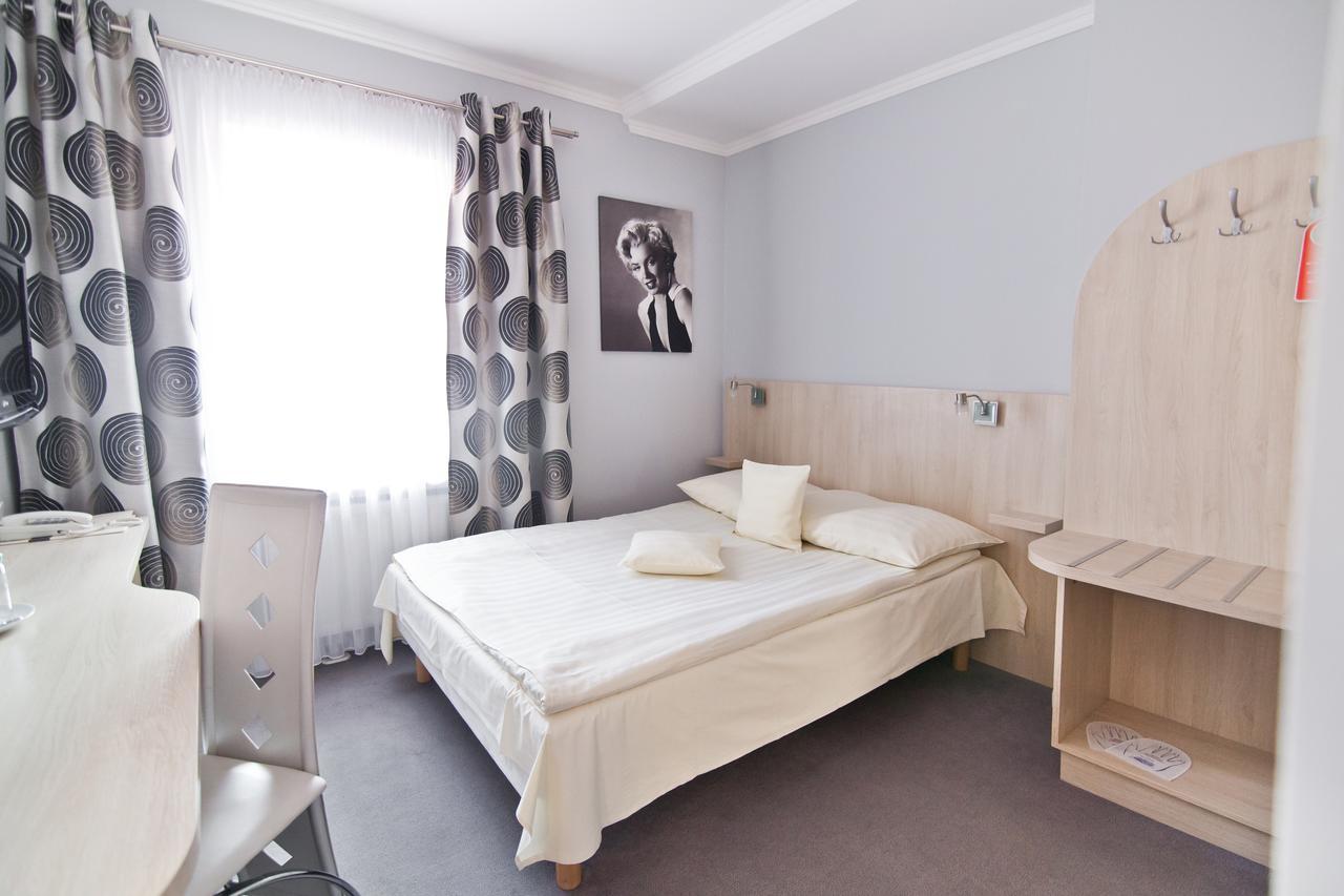 Dom Nad Rzeka Hotel Skwierzyna Cameră foto