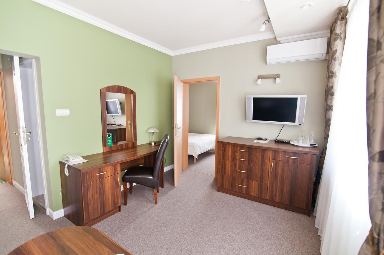 Dom Nad Rzeka Hotel Skwierzyna Cameră foto